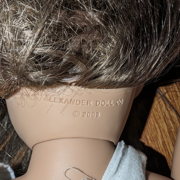 Alexander ToyWorks Doll 18" Blue Sleepy Eyes 2007 2009 - Picture 3 of 12